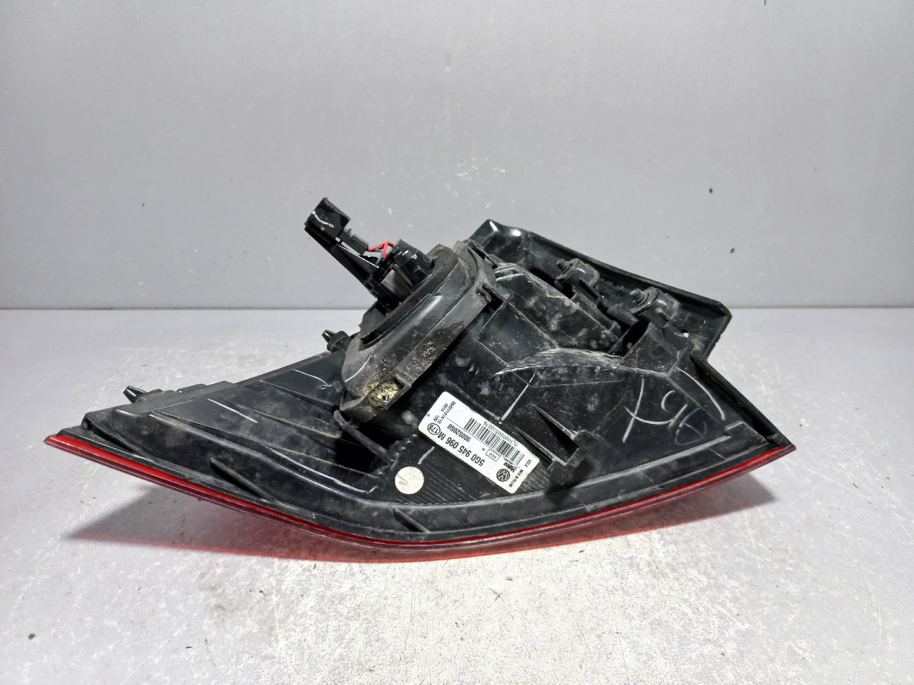 DIJELOVI STOP SVJETLO VW GOLF 7 > 12-16 5G0945096M