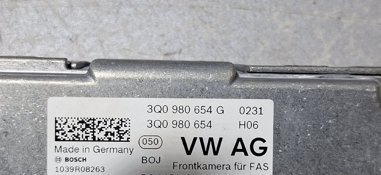 DIJELOVI KAMERA VW TIGUAN > 16-20 3Q0980654G