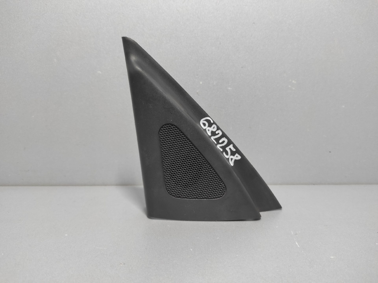 DIJELOVI BLATOBRAN VW PASSAT B8 > 14- 3G0821105