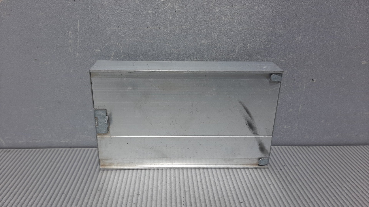 DIJELOVI BALAST FARA AUDI Q7 > 09-15 89393773