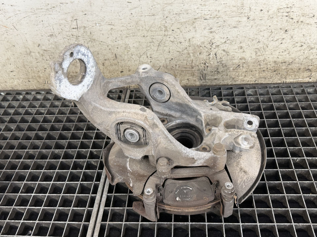 DIJELOVI GLAVCINA AUDI Q5 > 12-16 2.0 8R0505435C