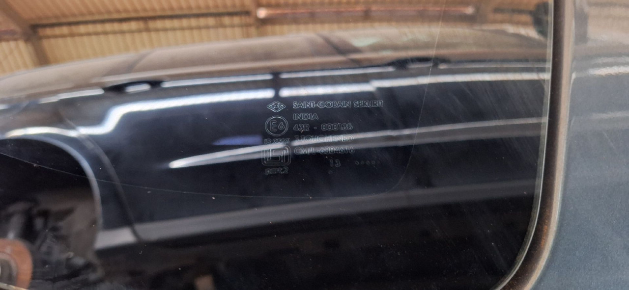 DIJELOVI STAKLO DACIA DUSTER > 13-17