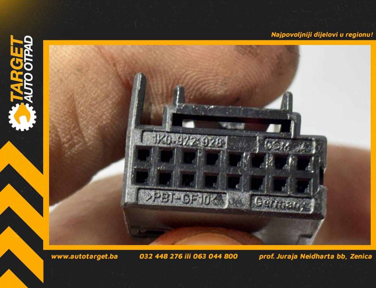 DIJELOVI RETROVIZOR AUDI A4 (B8) > 12-15 2.0