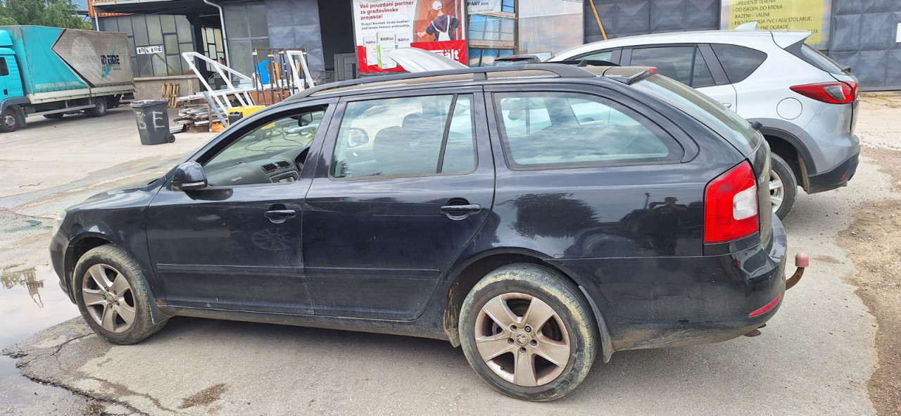 DIJELOVI SKODA OCTAVIA 2010 1.9 TDI DIZEL 77KW MJENJAC MOTOR BXE