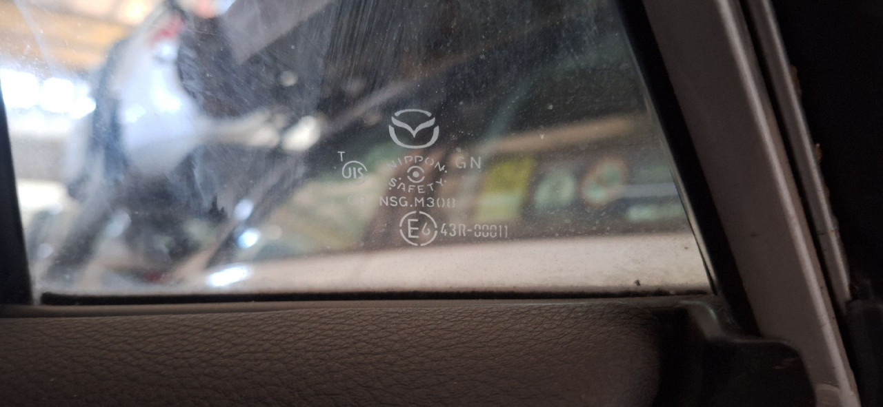 DIJELOVI STAKLO MAZDA 6 > 10-12 2.2