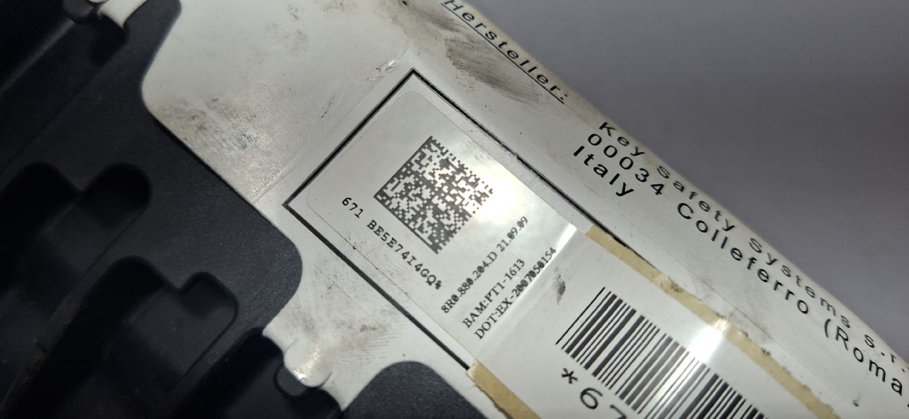 DIJELOVI AIRBAG SUVOZACA AUDI Q5 > 08-11 8R0880204D