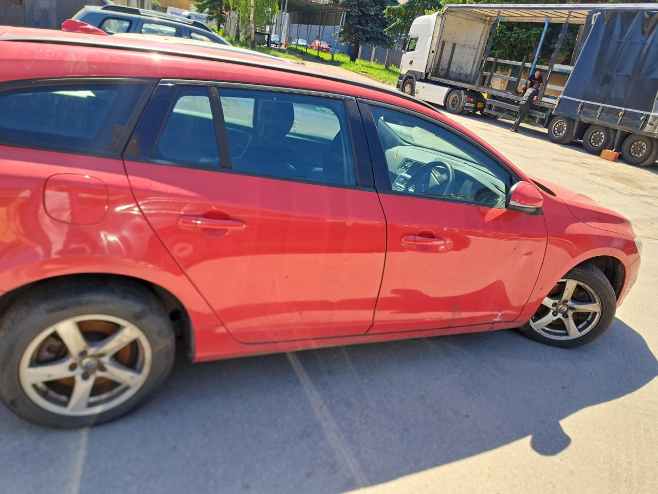 DIJELOVI VOLVO V60 2.0 DIZEL 110KW 2016. MJENJAC MOTOR D4204T9