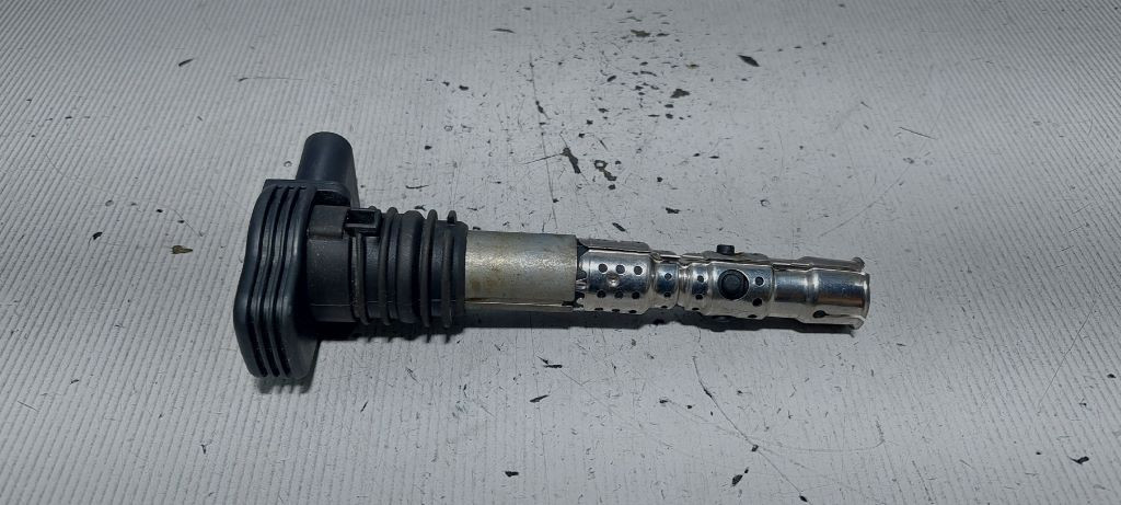 DIJELOVI BOMBINA AUDI A3 > 96-03 06B905115N
