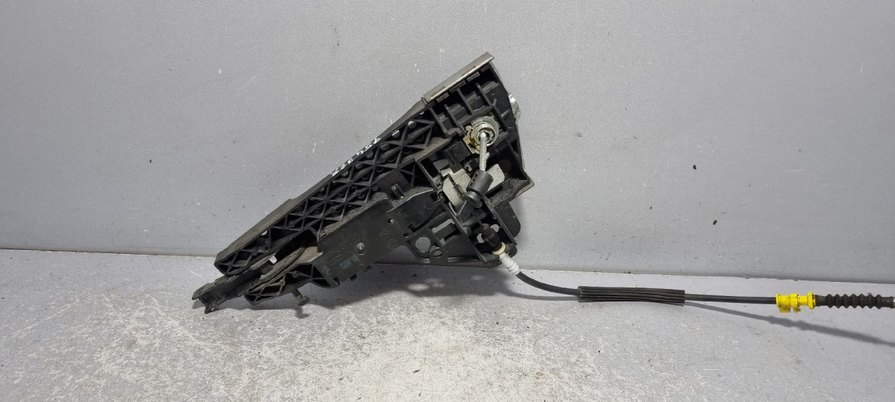 DIJELOVI RUCKA VRATA AUDI A6 4G > 11-14 4H2837886