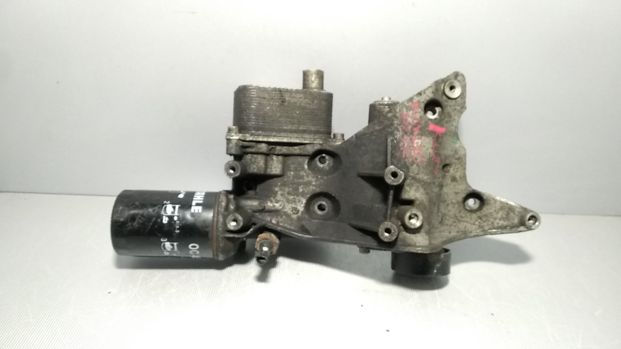 KUCISTE FILTERA ULJA AUDI A3 > 03-08 06J903143S