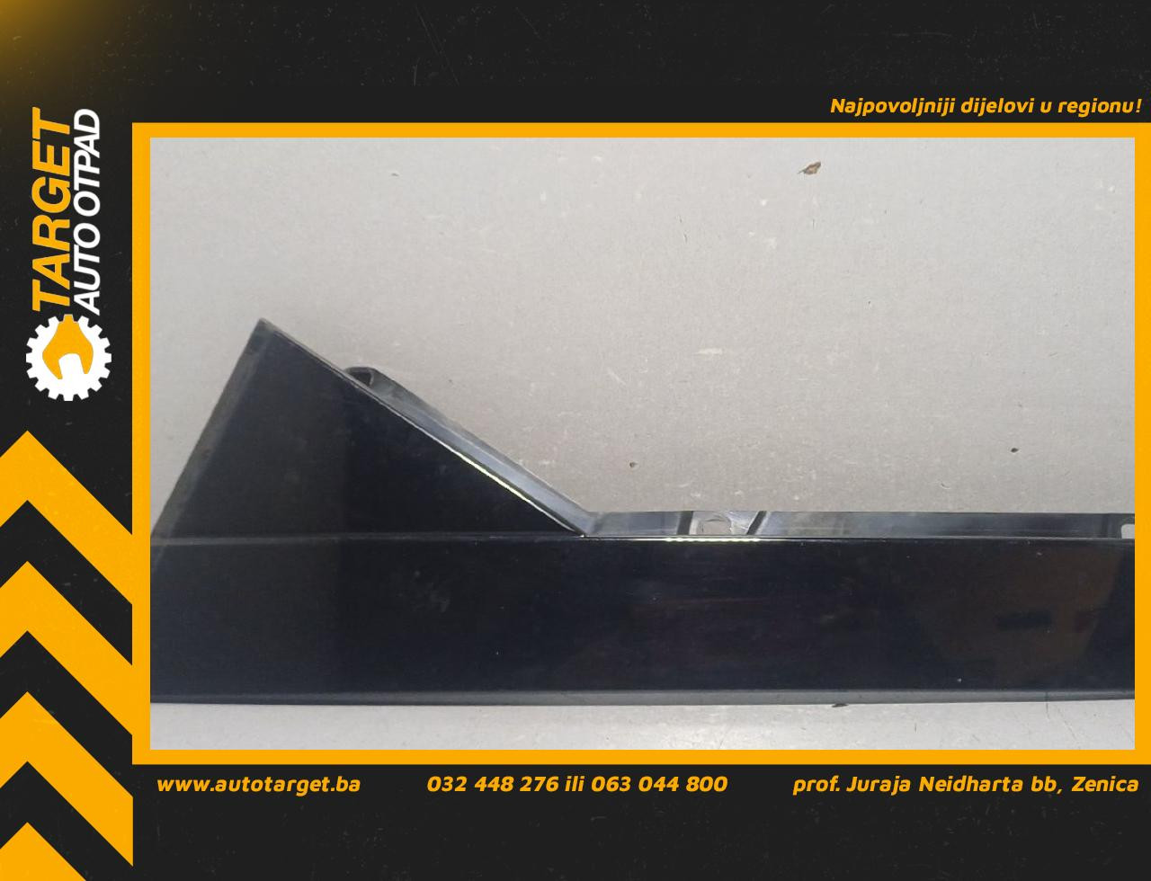 DIJELOVI LAJSNA AUDI A4 (B9) > 15-18 2.0 8W9839903A