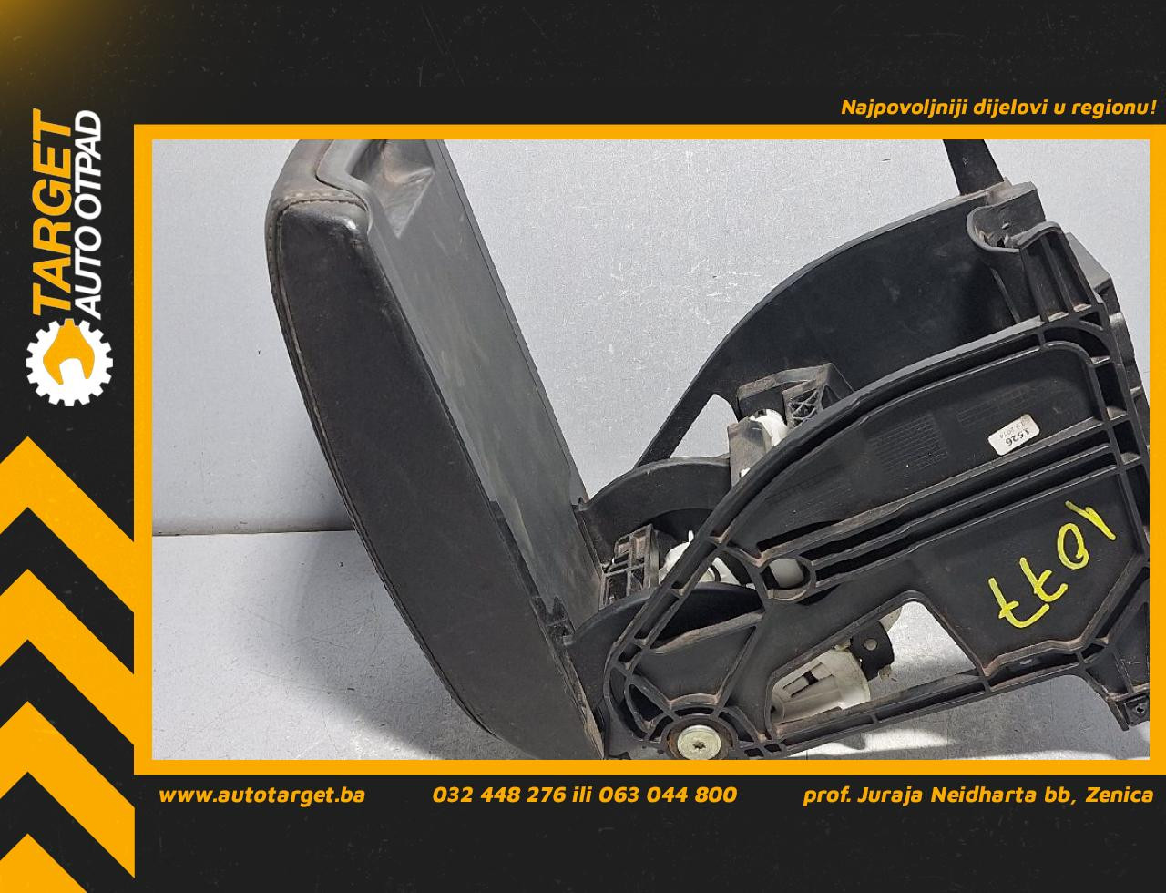 DIJELOVI NASLONJAC ZA RUKU SKODA OCTAVIA > 13-16 2.0 5E0864207