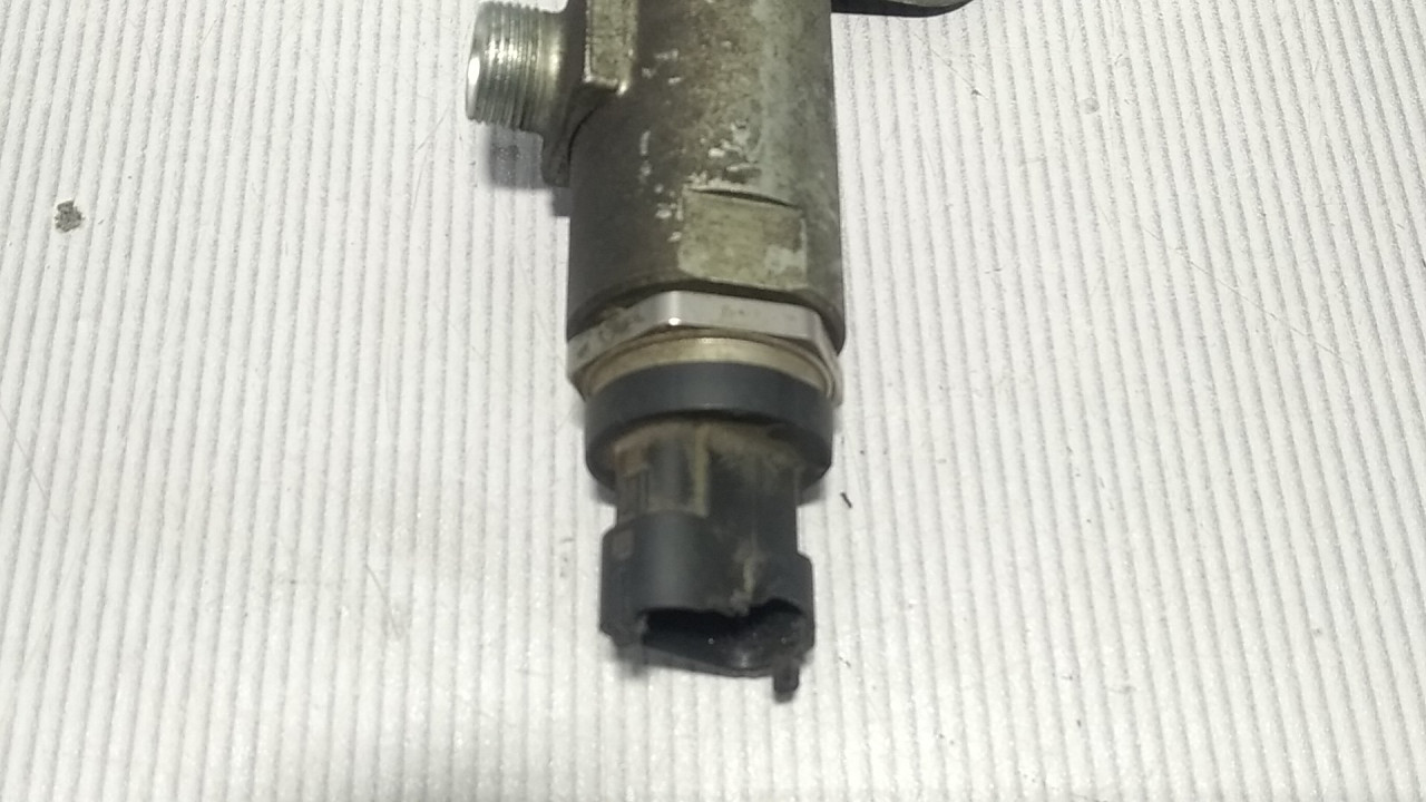 SENZOR PRITISKA GORIVA OPEL ASTRA H GTC > 04-10 0281002706