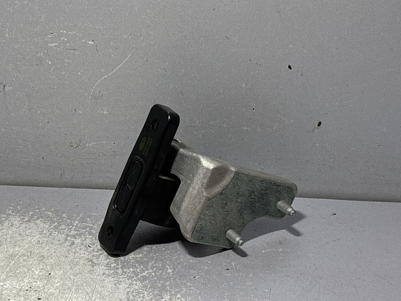 BAGLAMA MERCEDES E KLASA (W213/S213) > 16- A047058