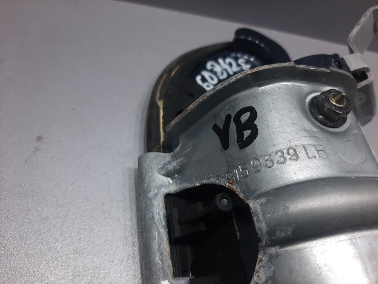 DIJELOVI RUCKA VRATA VOLVO S70/V70 > 00-04 9159639