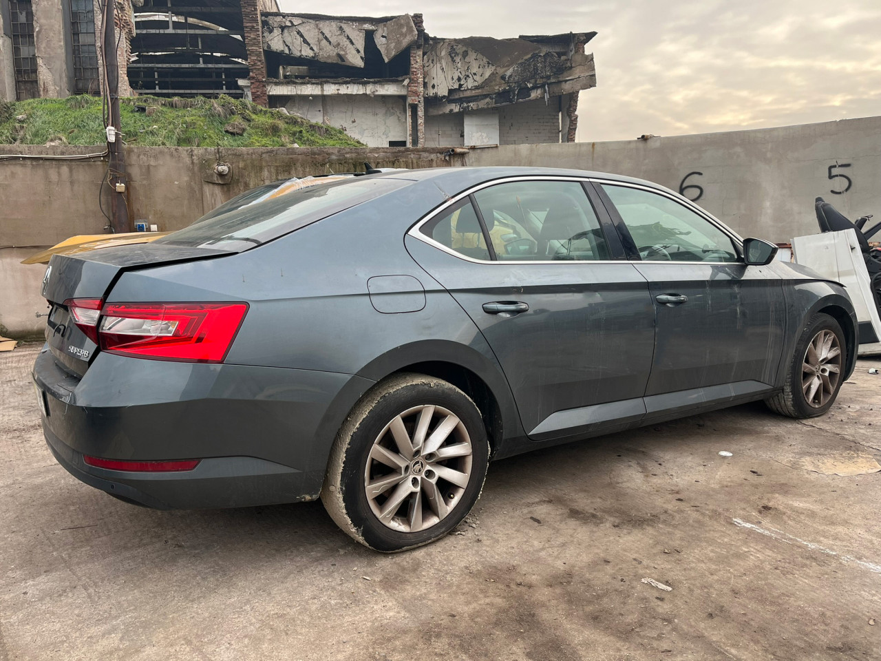 DIJELOVI SKODA SUPERB > 15-19 2.0 Dizel CRLB MOTOR