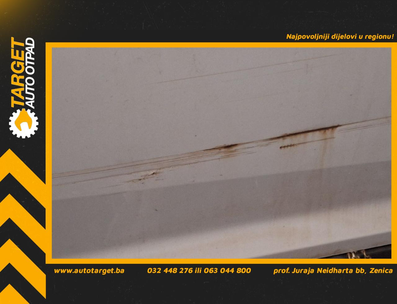 DIJELOVI VRATA FORD FOCUS > 15-18 1.0 2147844