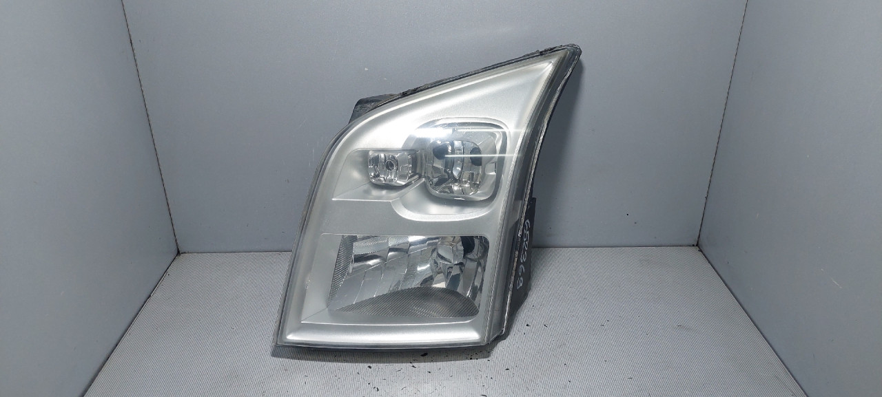 DIJELOVI FAR FORD TRANSIT > 06-13 6C1113W030DD