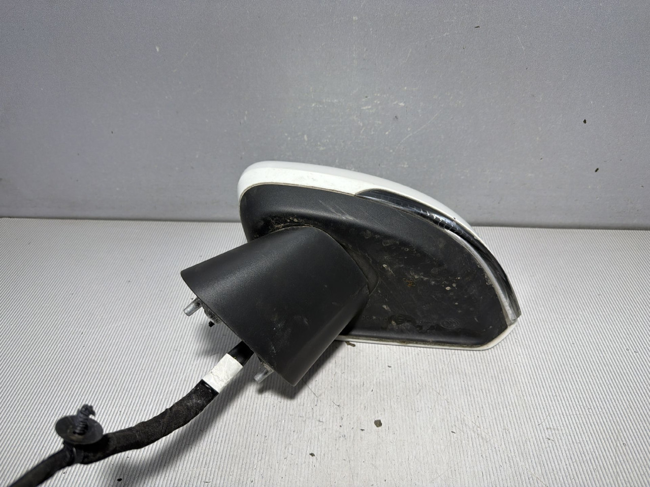 DIJELOVI RETROVIZOR VOLVO S60/V60 > 19- 2.0