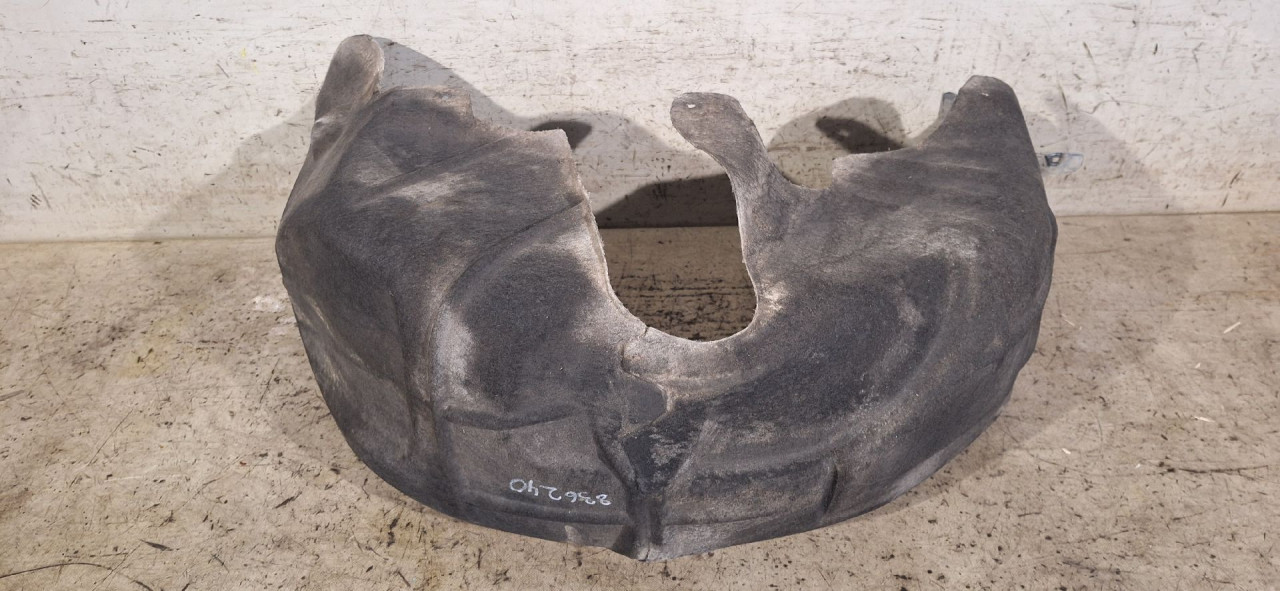 UNUTRASNJI BLATOBRAN SKODA OCTAVIA > 08-13 1Z0810970