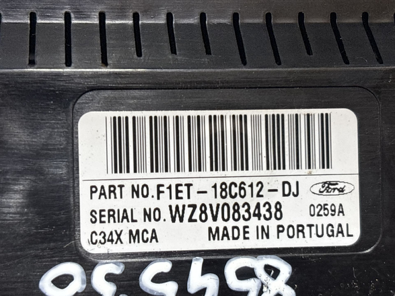 DIJELOVI PREKIDACI KLIME FORD FOCUS > 15-18 F1ET-18C612-DJ