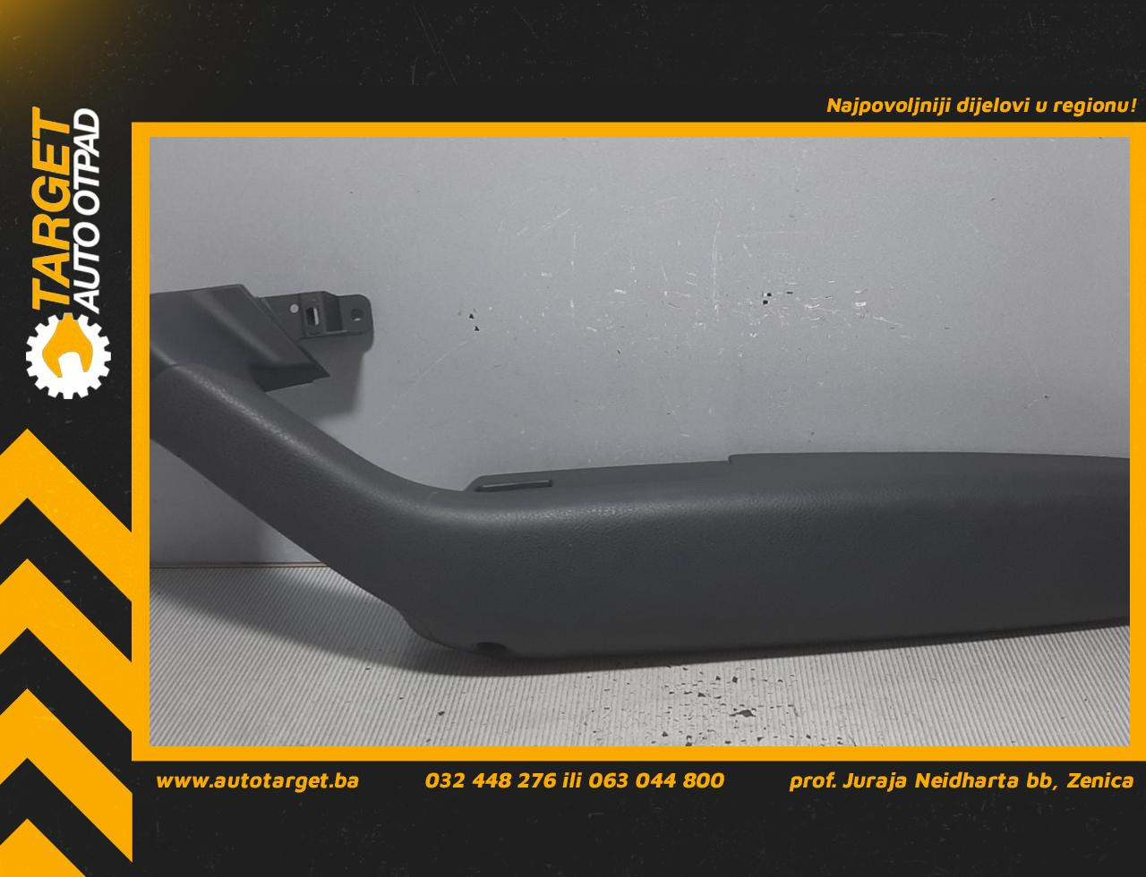 DIJELOVI PLASTIKA AUDI A6 > 04-08 4F1867106A