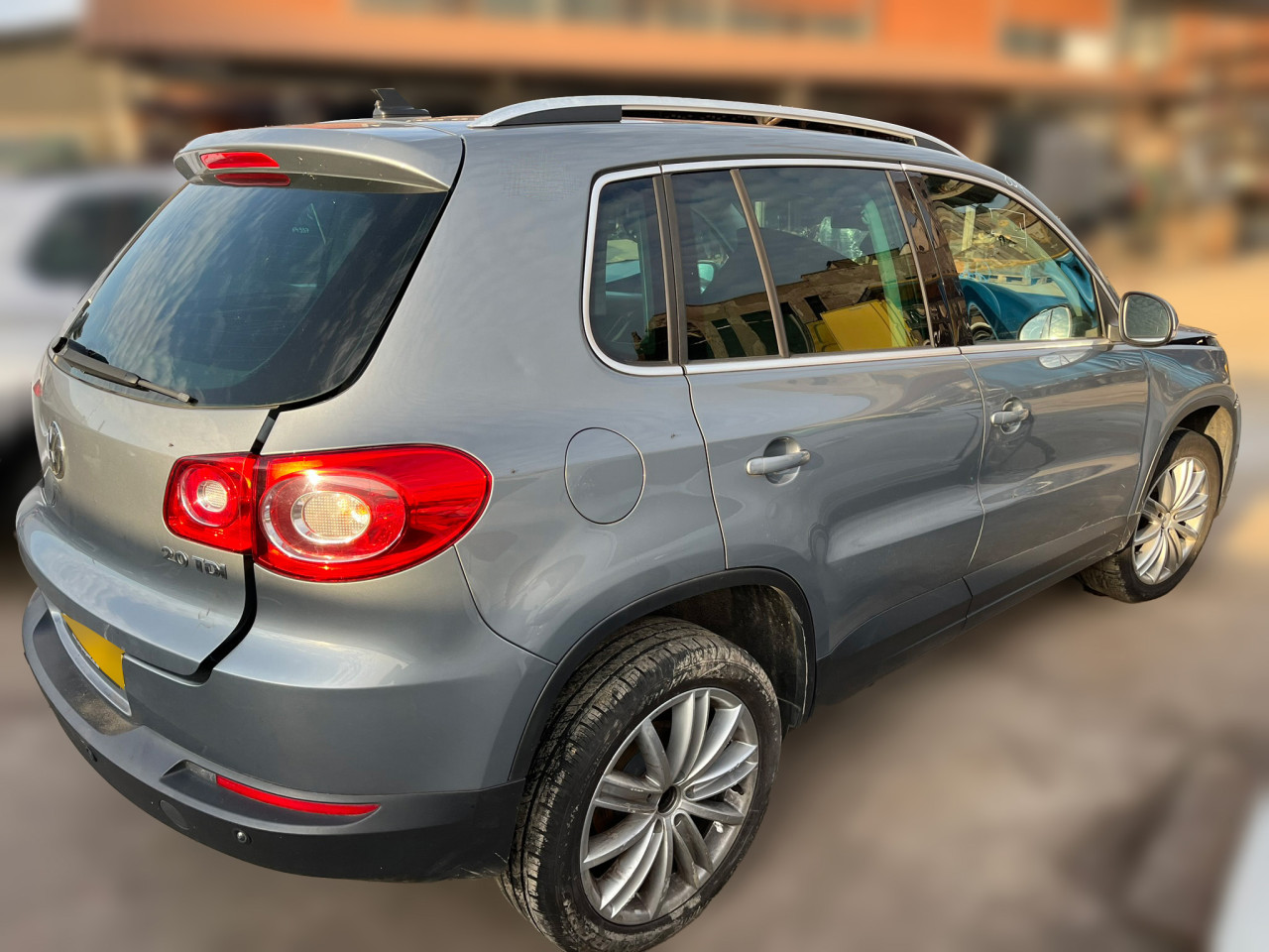 DIJELOVI VW TIGUAN > 07-11 2.0 Dizel CBAB MOTOR