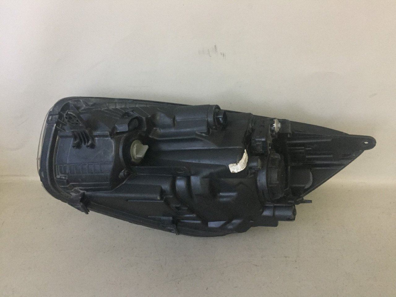 DIJELOVI FAR KIA PICANTO > 11-15 921021Y0