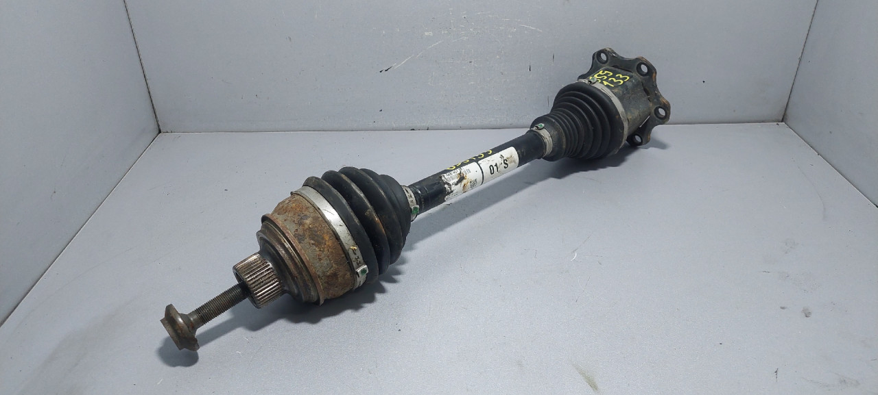 DIJELOVI POLUOSOVINA AUDI E-TRON > 18- 4KE407271