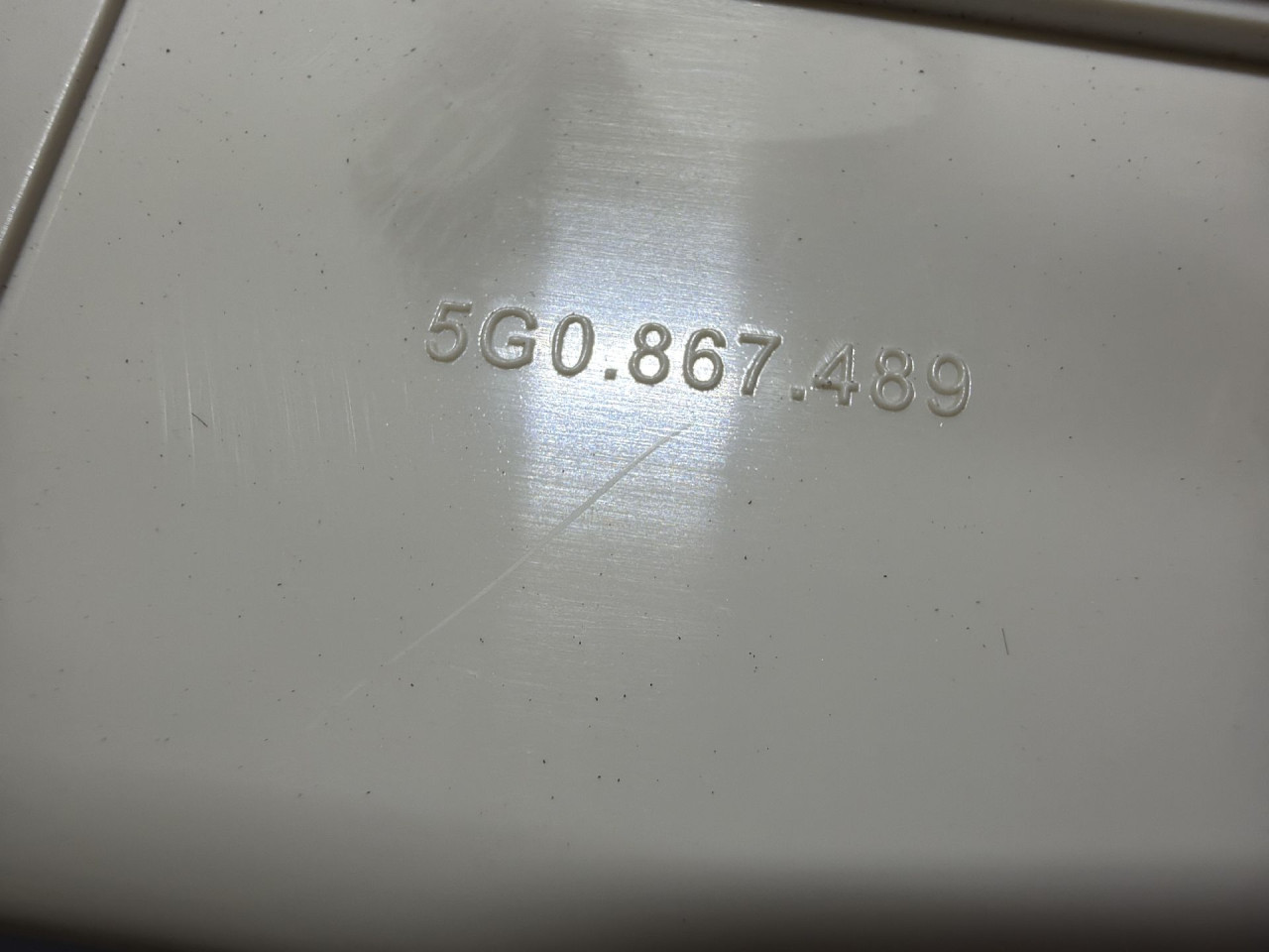 DIJELOVI RASVJETA U KABINI VW PASSAT B8 > 14-19 2.0 5G0867489