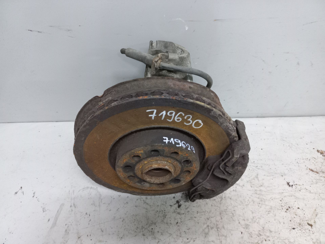 KOCIONI DISK VW PASSAT B6 > 05-10 3C0407258F