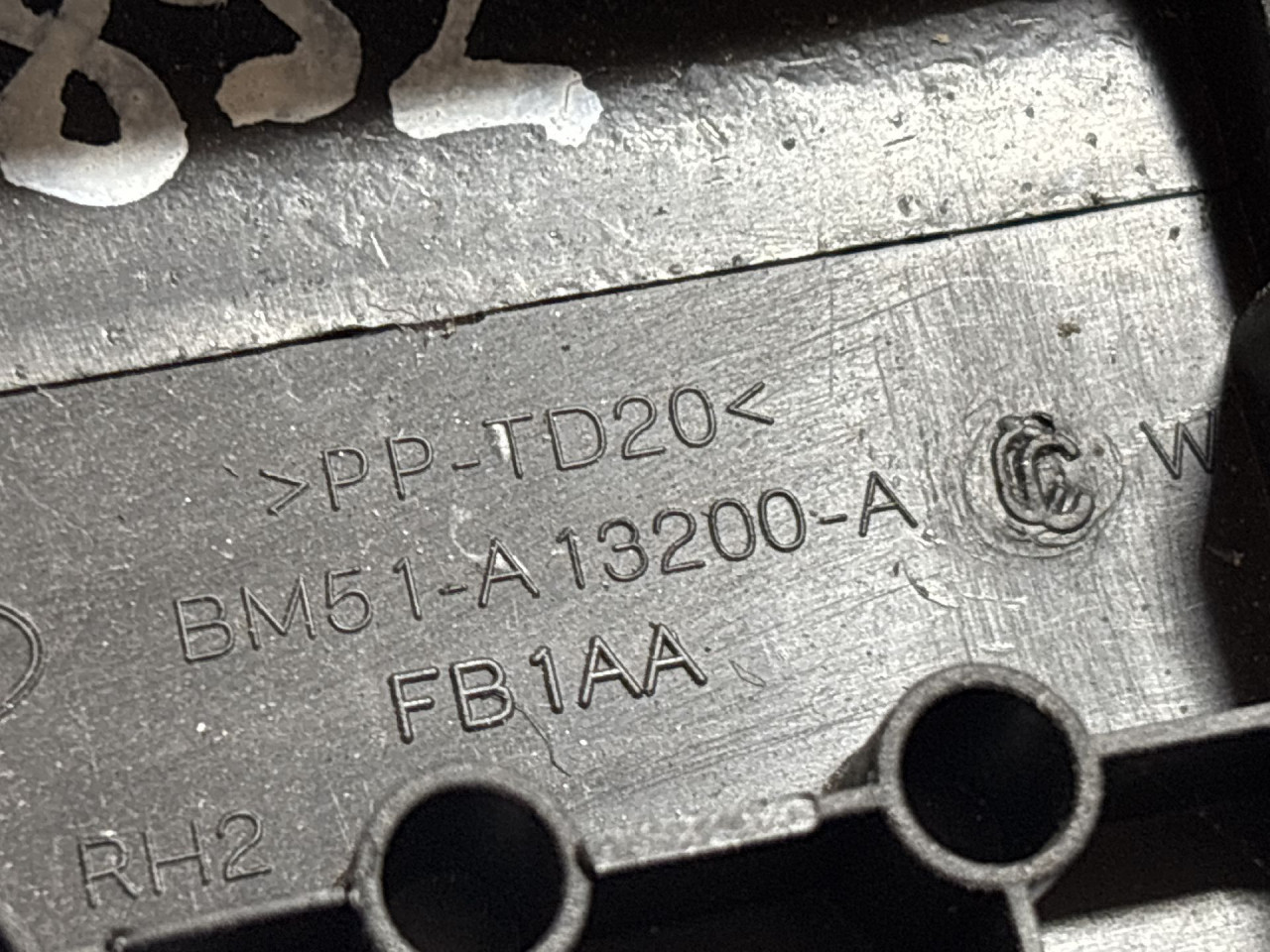 DIJELOVI LAJSNA FORD FOCUS > 15-18 BM51A13200A