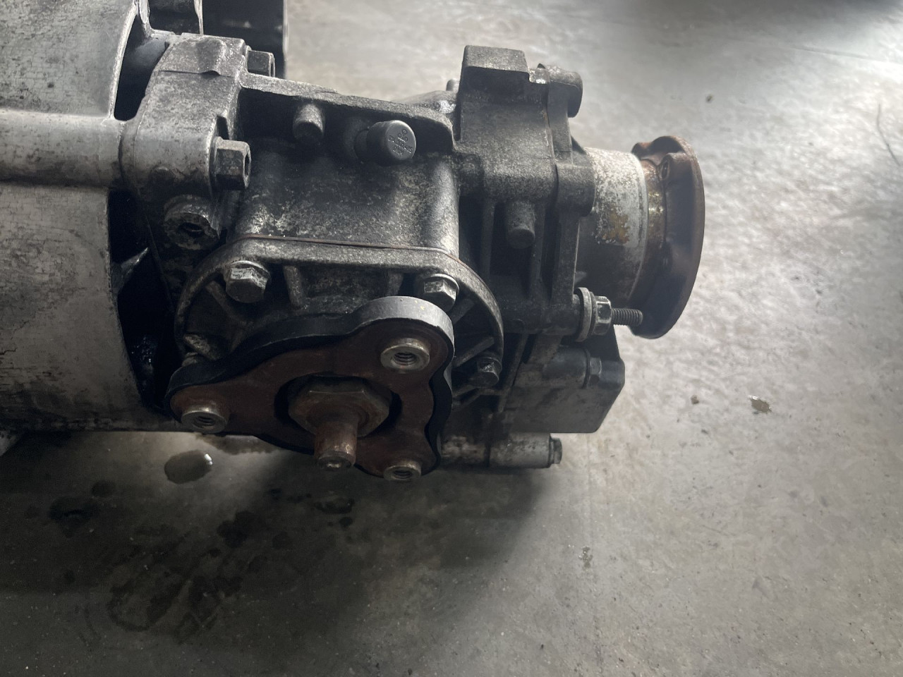 DIJELOVI REDUKTOR VW PASSAT B6 > 05-10 2.0 ZSB0409053