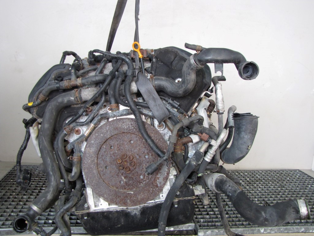 DIJELOVI MOTOR VW TOUAREG > 02-06 AYH