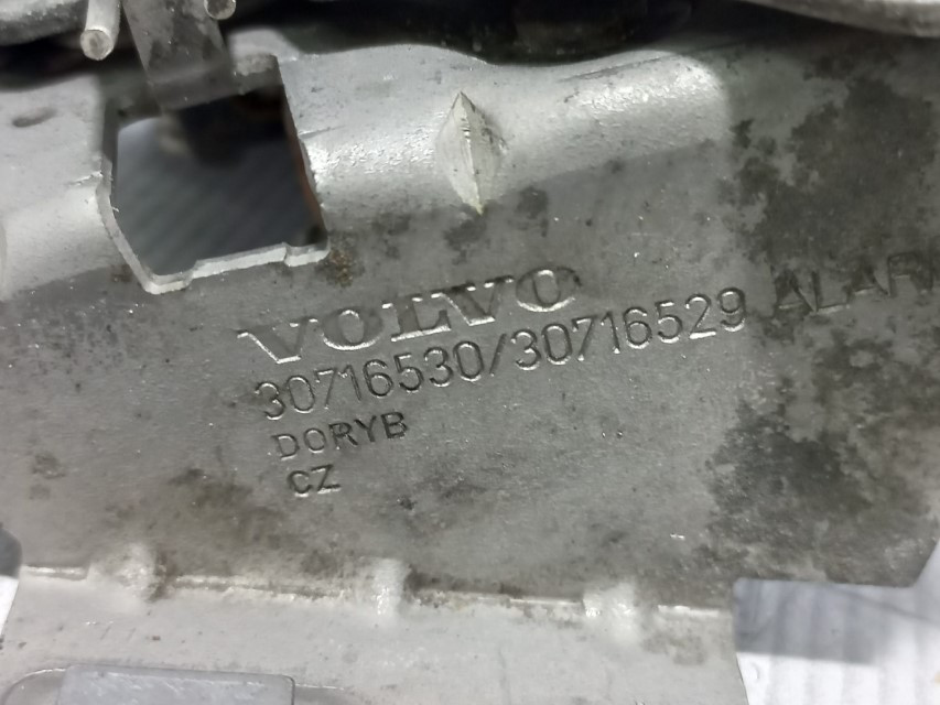 BRAVA HAUBE VOLVO S40/V50 > 04-07 30716530