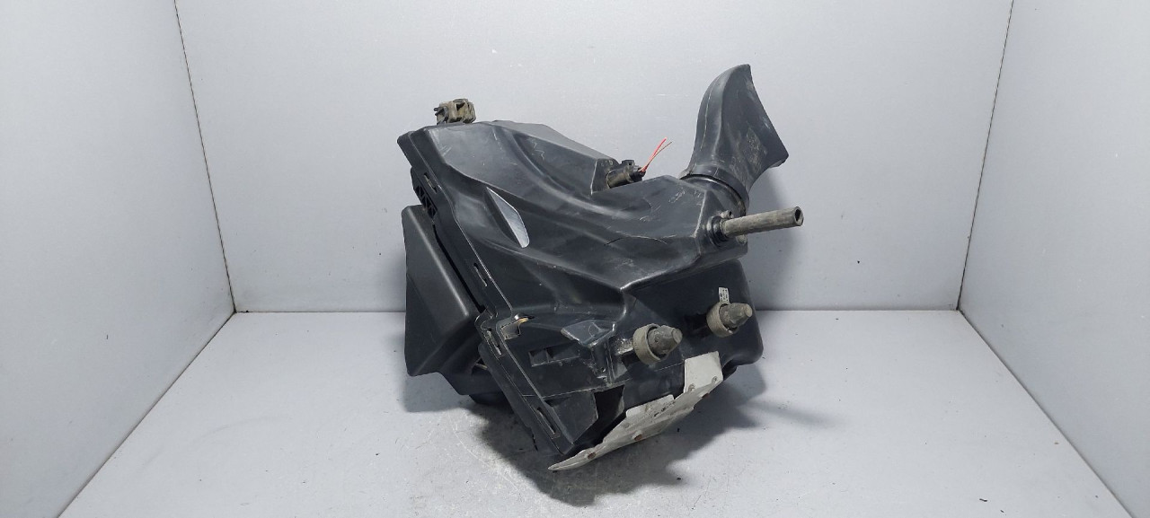 KUCISTE FILTERA ZRAKA AUDI A5 (8T) SPORTBACK > 11-17 8K