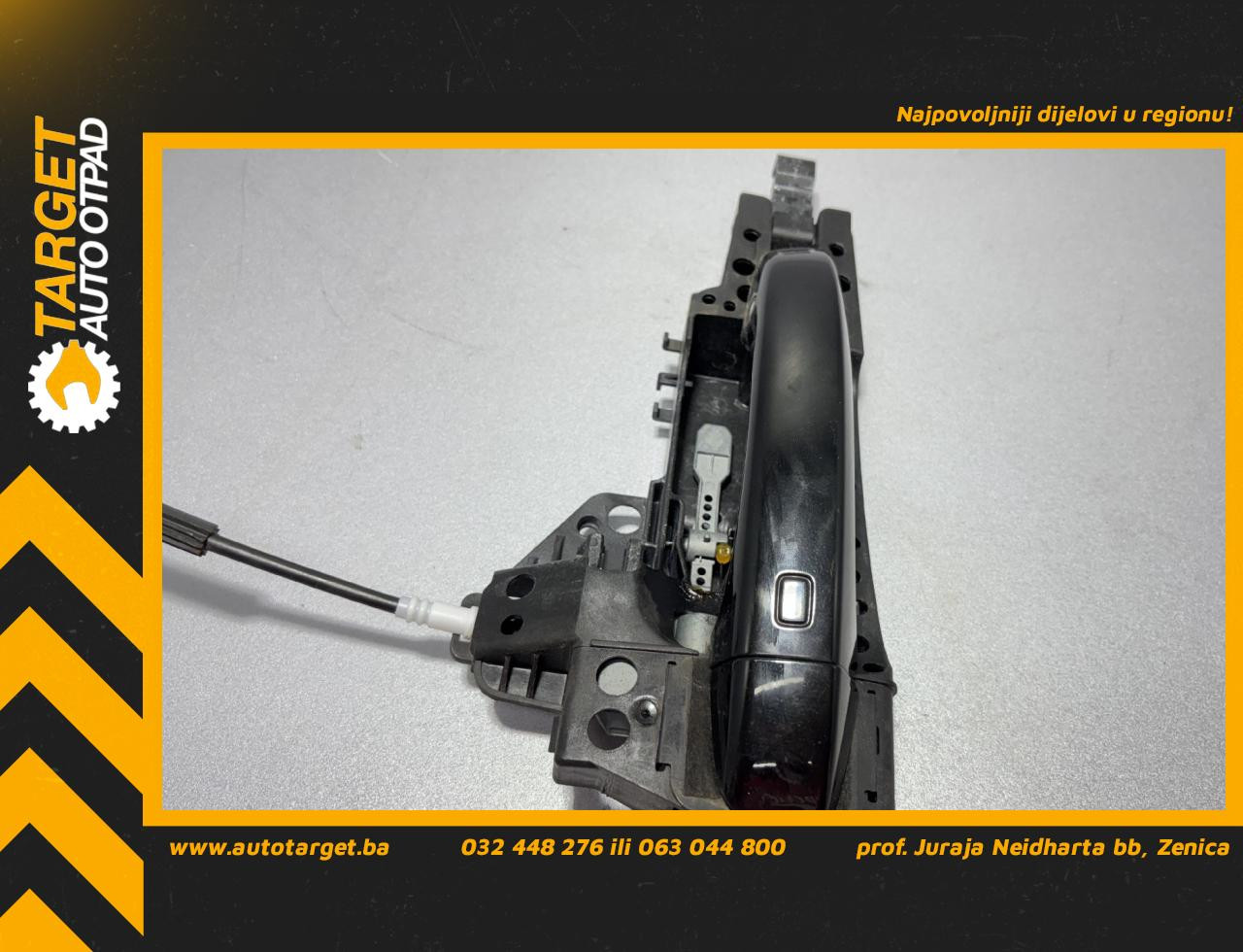 DIJELOVI RUCKA VRATA AUDI Q5 > 08-11 4H0837885