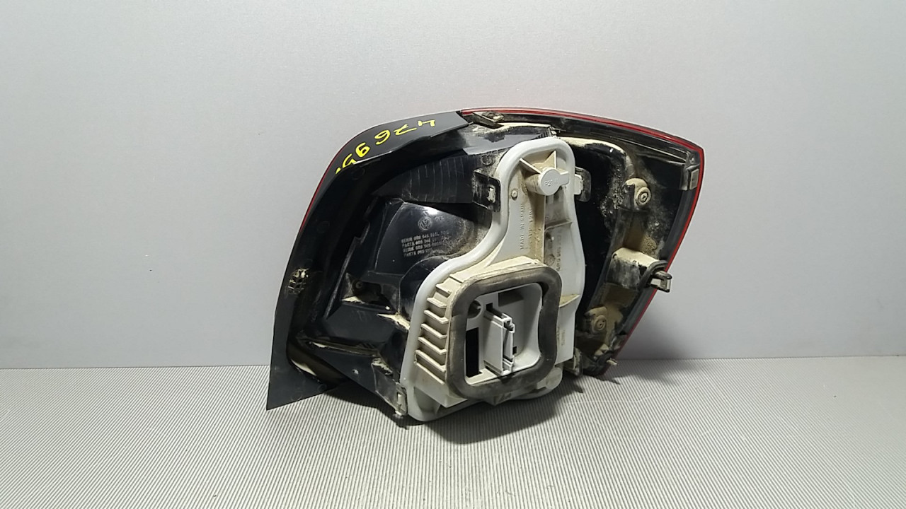 DIJELOVI STOP SVJETLO VW POLO > 09-14 6R0945096