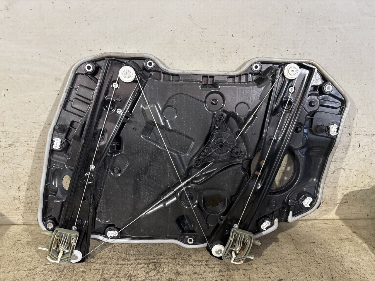 ELEKTRO PODIZAC STAKLA BMW SERIJA 3 (G20) > 18-22