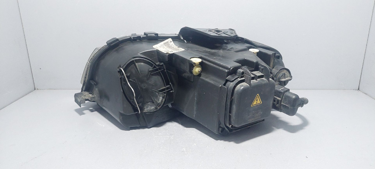 DIJELOVI FAR AUDI A3 > 03-08 8P0941004M