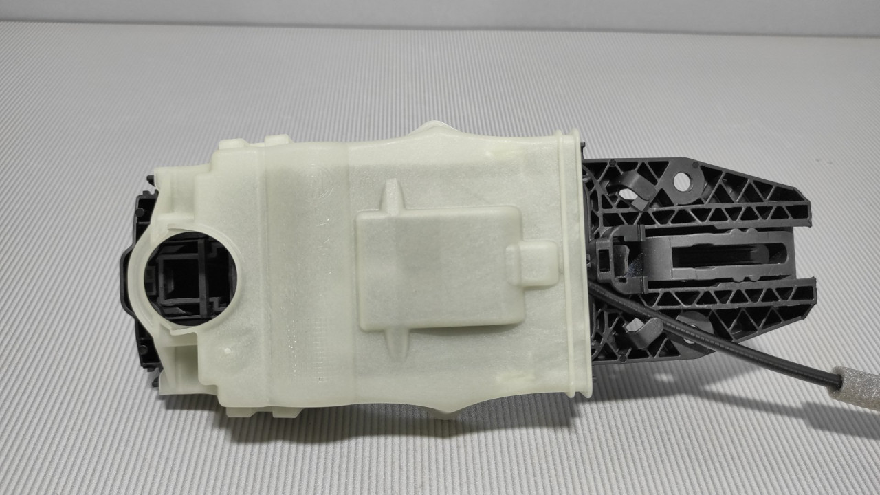 RUCKA VRATA SKODA SUPERB > 08-13 5N0839885H