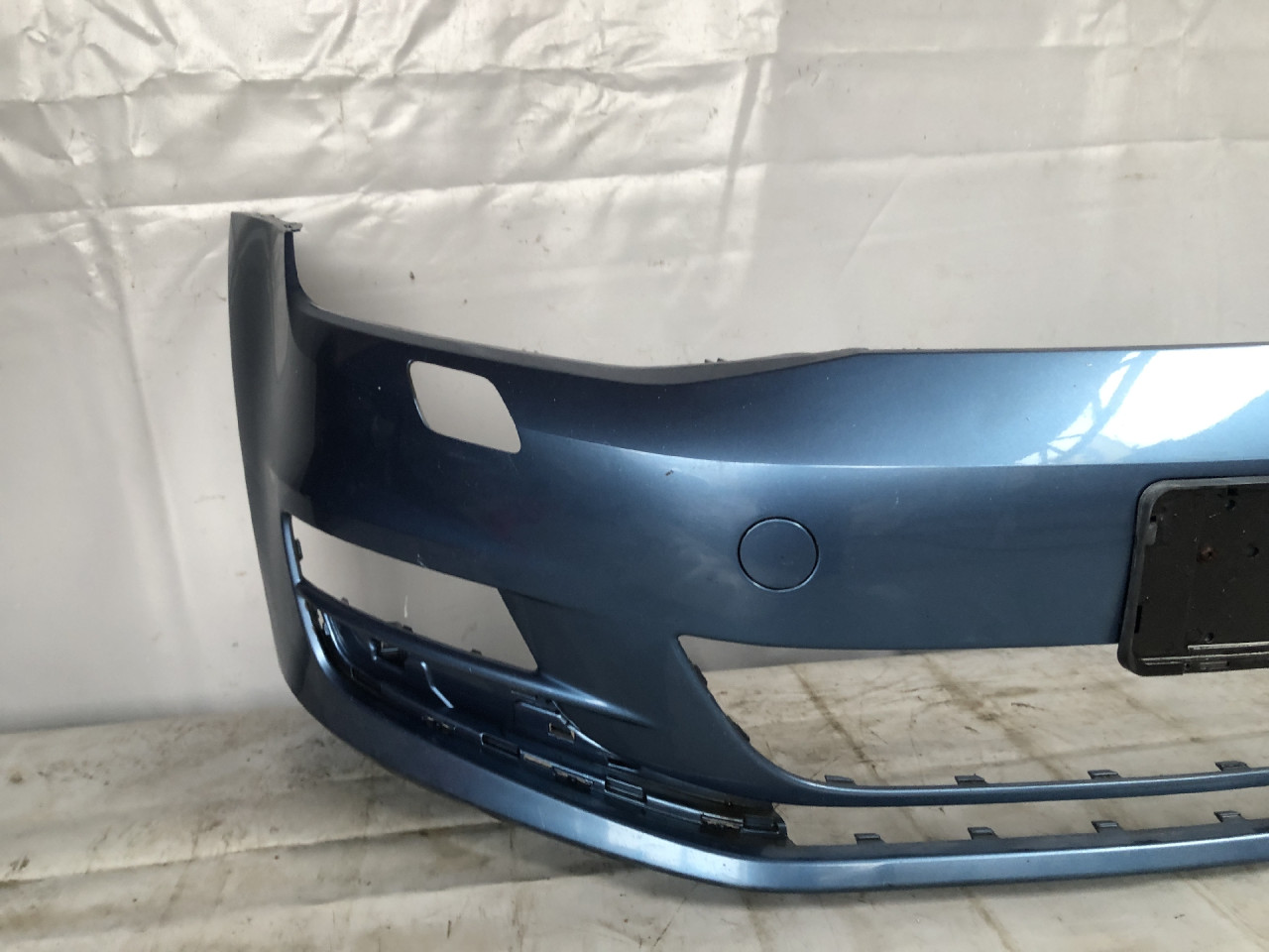 DIJELOVI BRANIK VW GOLF 7 > 12-16 5G0807221