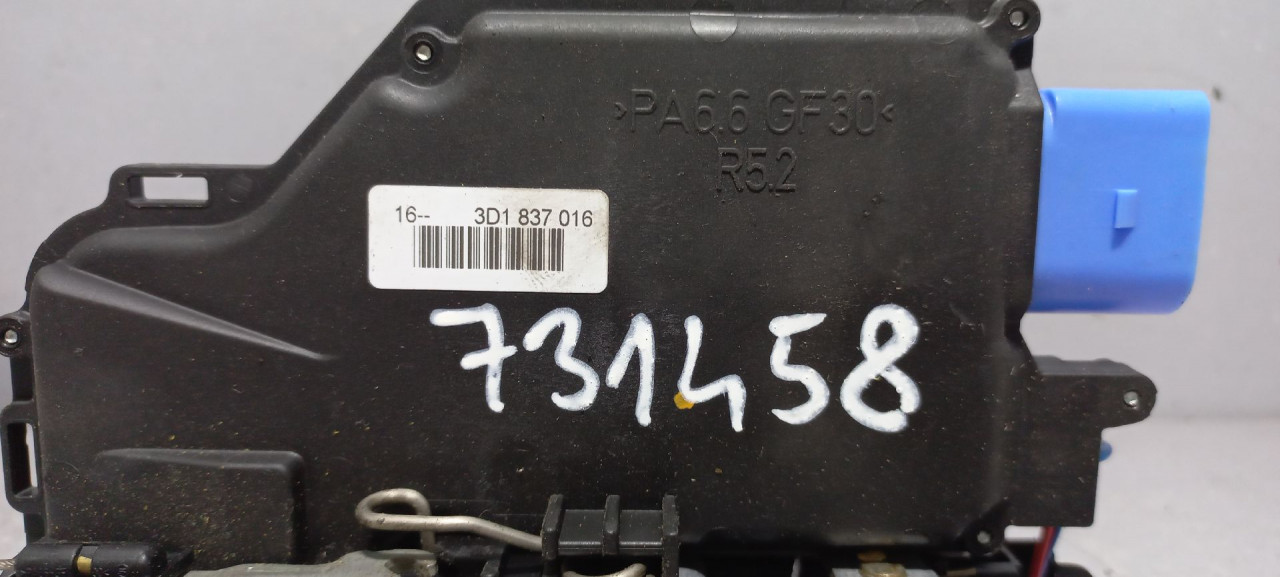 DIJELOVI BRAVA VRATA VW TOURAN > 03-06 3D1837016