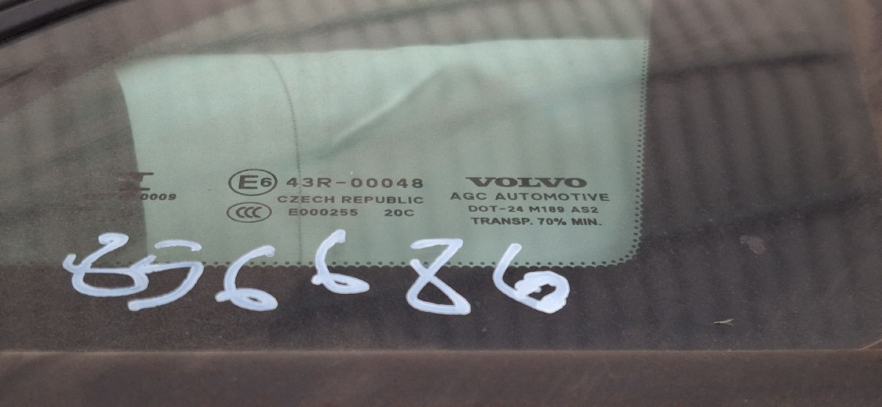 DIJELOVI STAKLO VOLVO V40 > 12-16