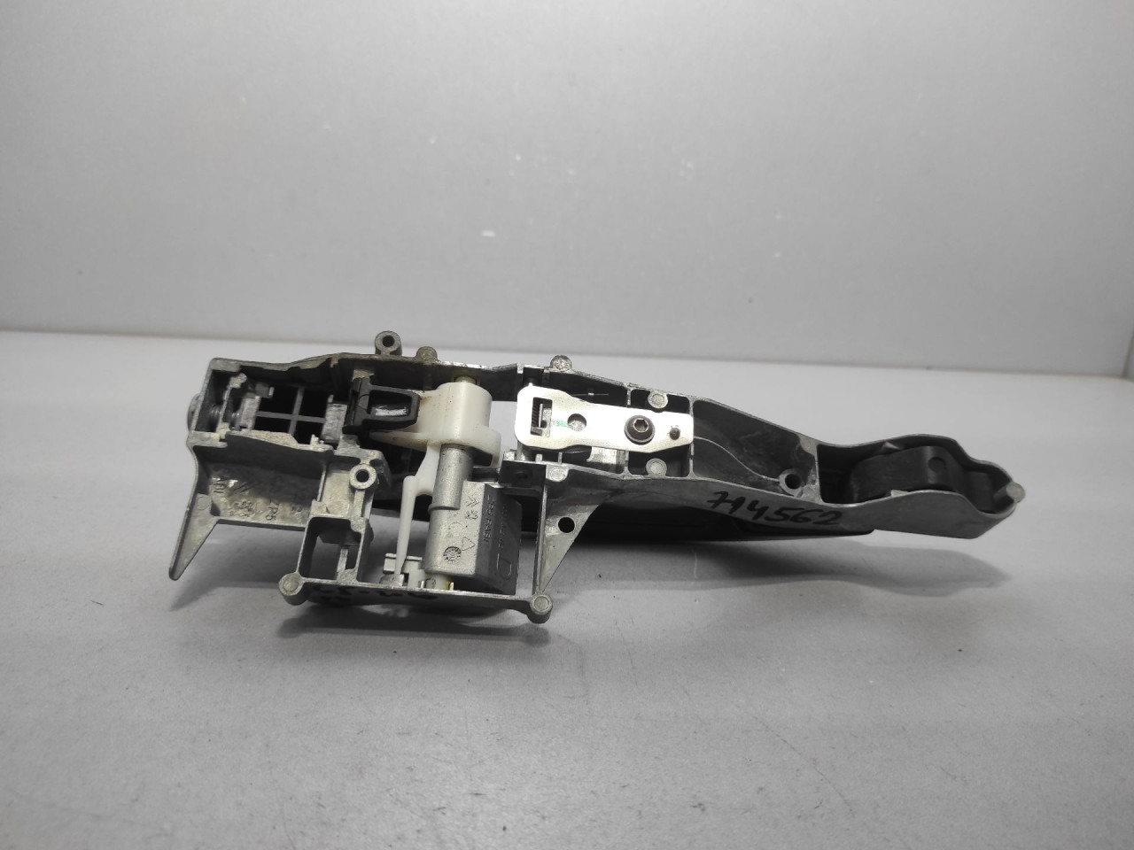 DIJELOVI RUCKA VRATA CITROEN C5 > 08-10 9680168580