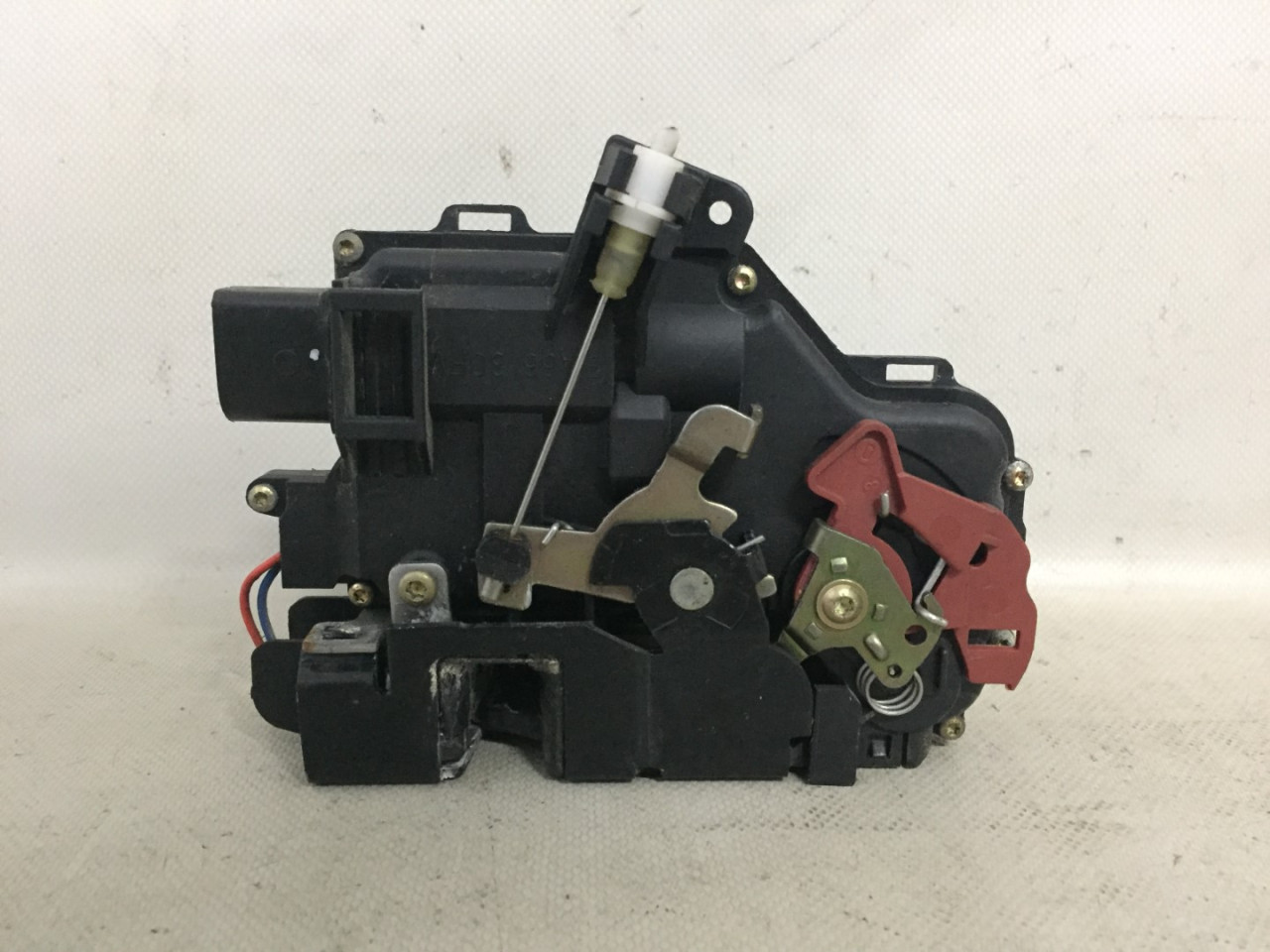 BRAVA VRATA AUDI A4 (B6) > 00-04 8E1837016C