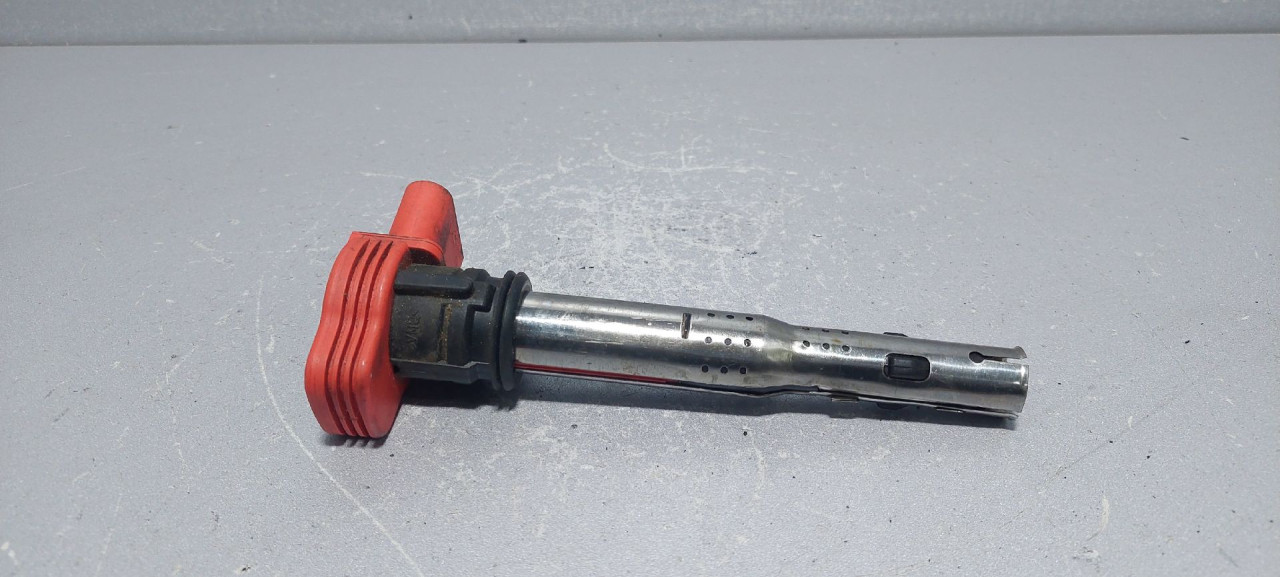 DIJELOVI BOMBINA AUDI A6 > 04-08 06E905115D