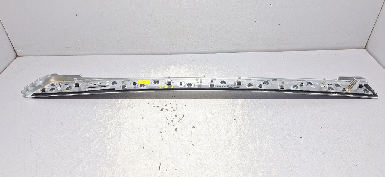 LAJSNA BMW SERIJA 5 (F10/F11) M-TECH > 10-13