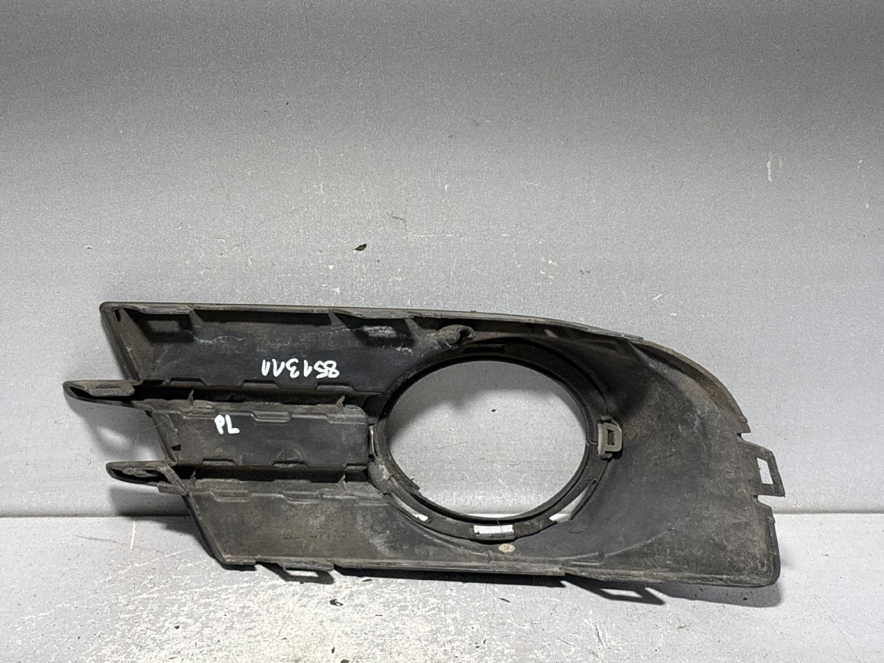 DIJELOVI RESETKA BRANIKA VW TIGUAN > 11-15 5N0853665H