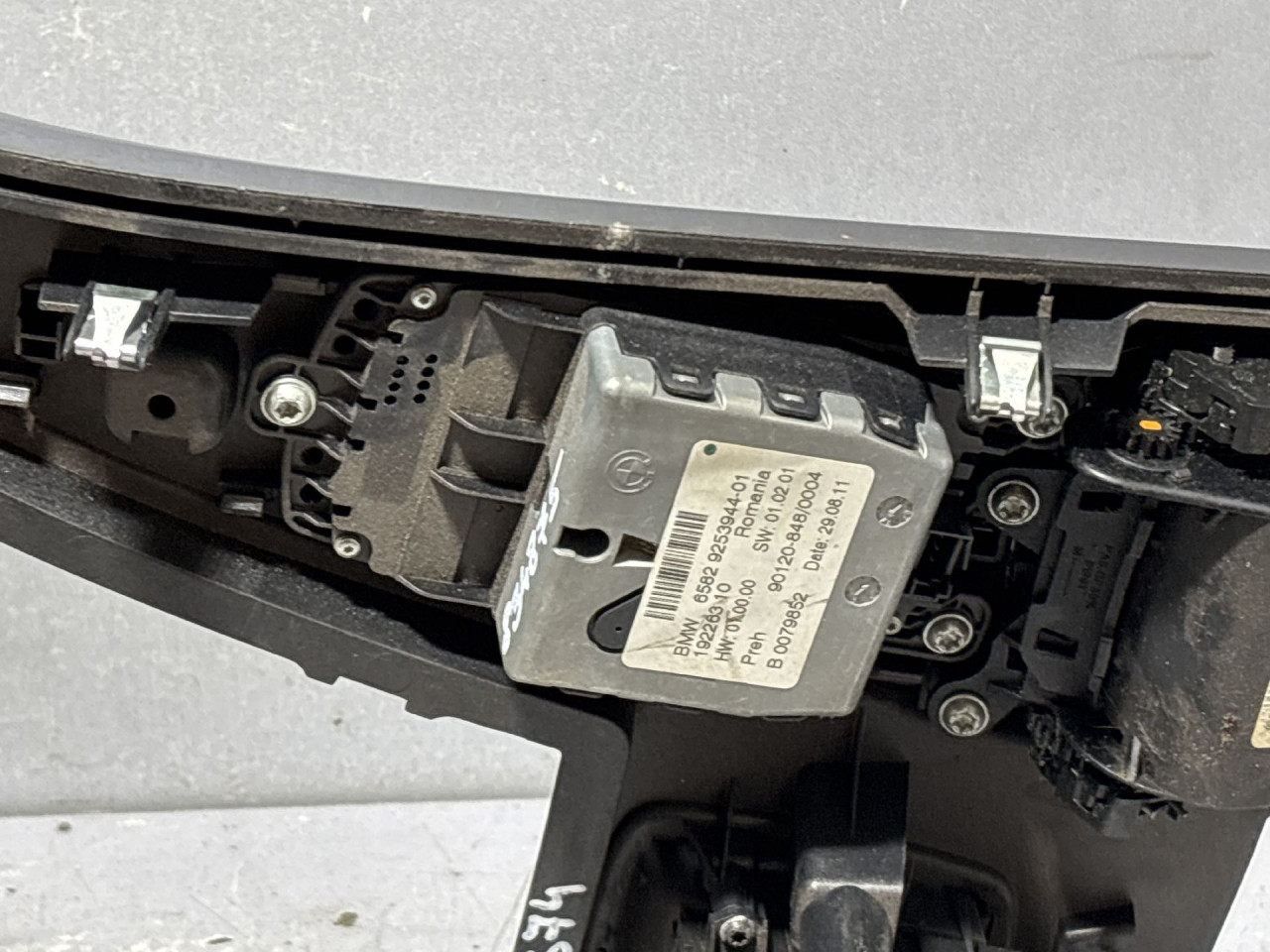 PREKIDACI MULTIMEDIJE BMW SERIJA 5 (F10/F11) > 10-13